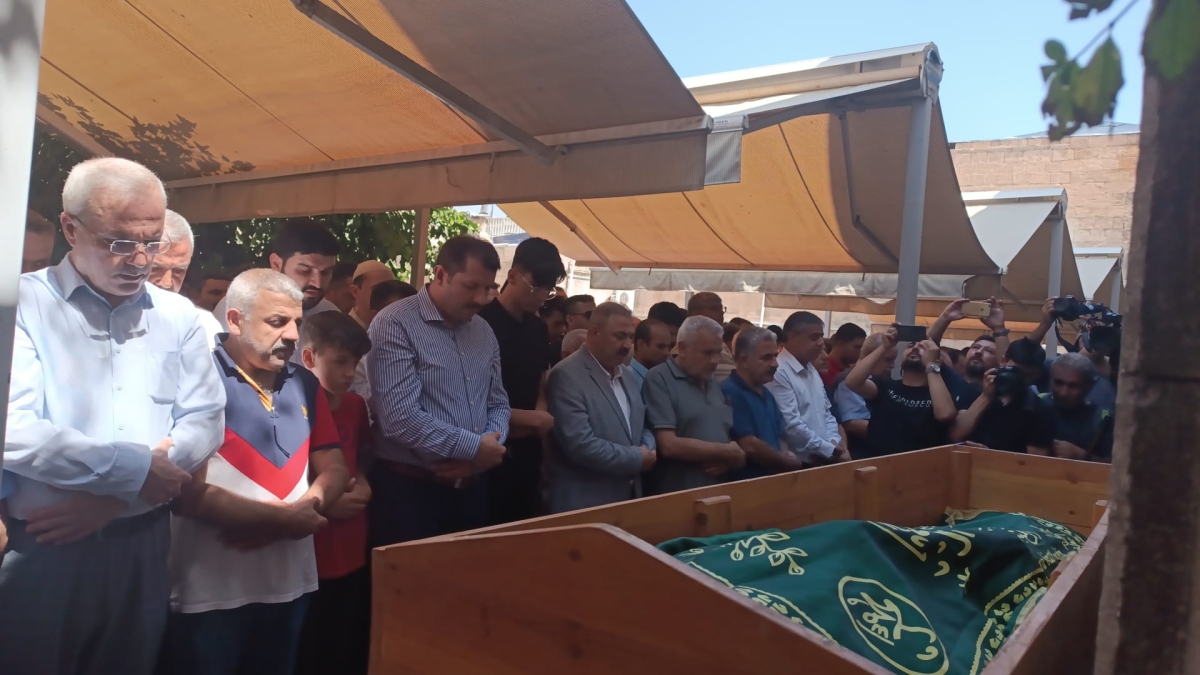 Gazeteci Muhammed Abdulkadir Esen Şanlıurfa'da son yolculuğuna uğurlandı