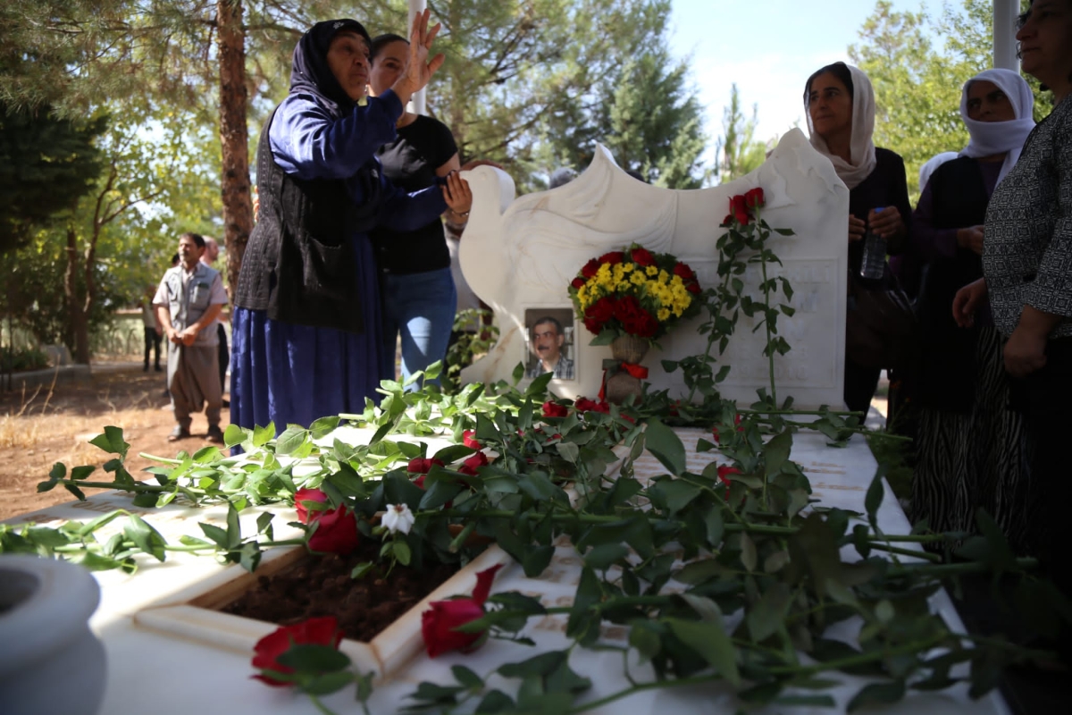 İbrahim Ayhan mezarı başında anıldı