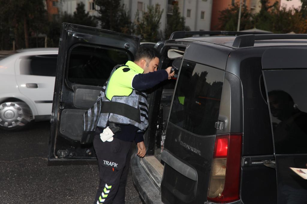 Şanlıurfa'da hava destekli uyuşturucu operasyonu 86 gözaltı