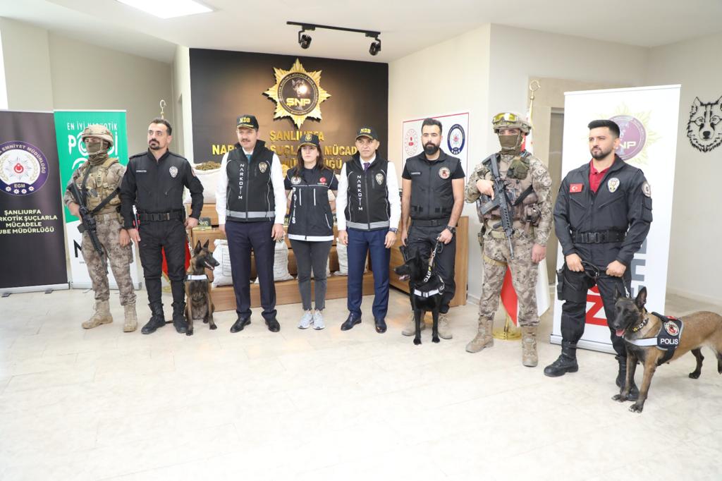Şanlıurfa'da hava destekli uyuşturucu operasyonu 86 gözaltı