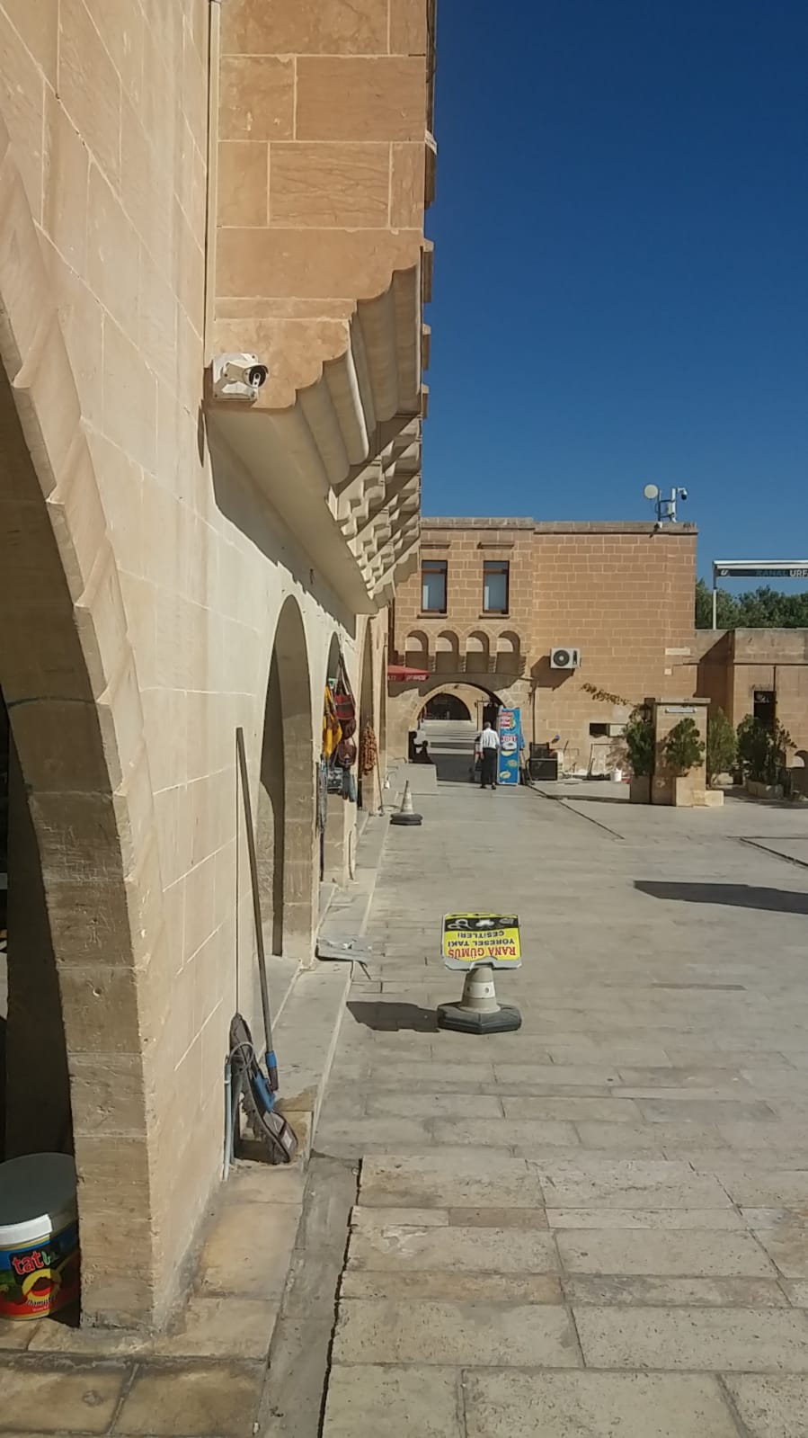 Şanlıurfa'da esnafın tabela beklentisi sürüyor