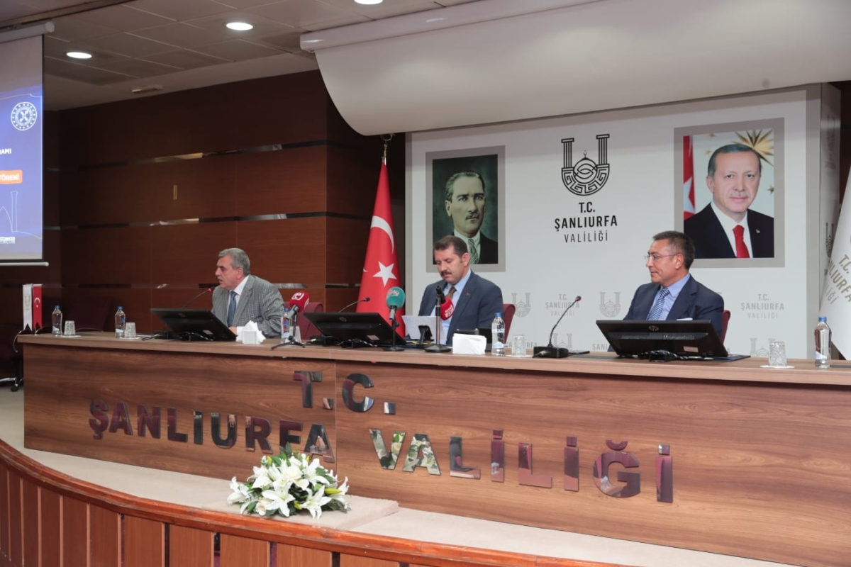 BAŞKAN BEYAZGÜL, ‘’İSTİHDAM ALANINDA GENÇLERİN YANINDAYIZ’’