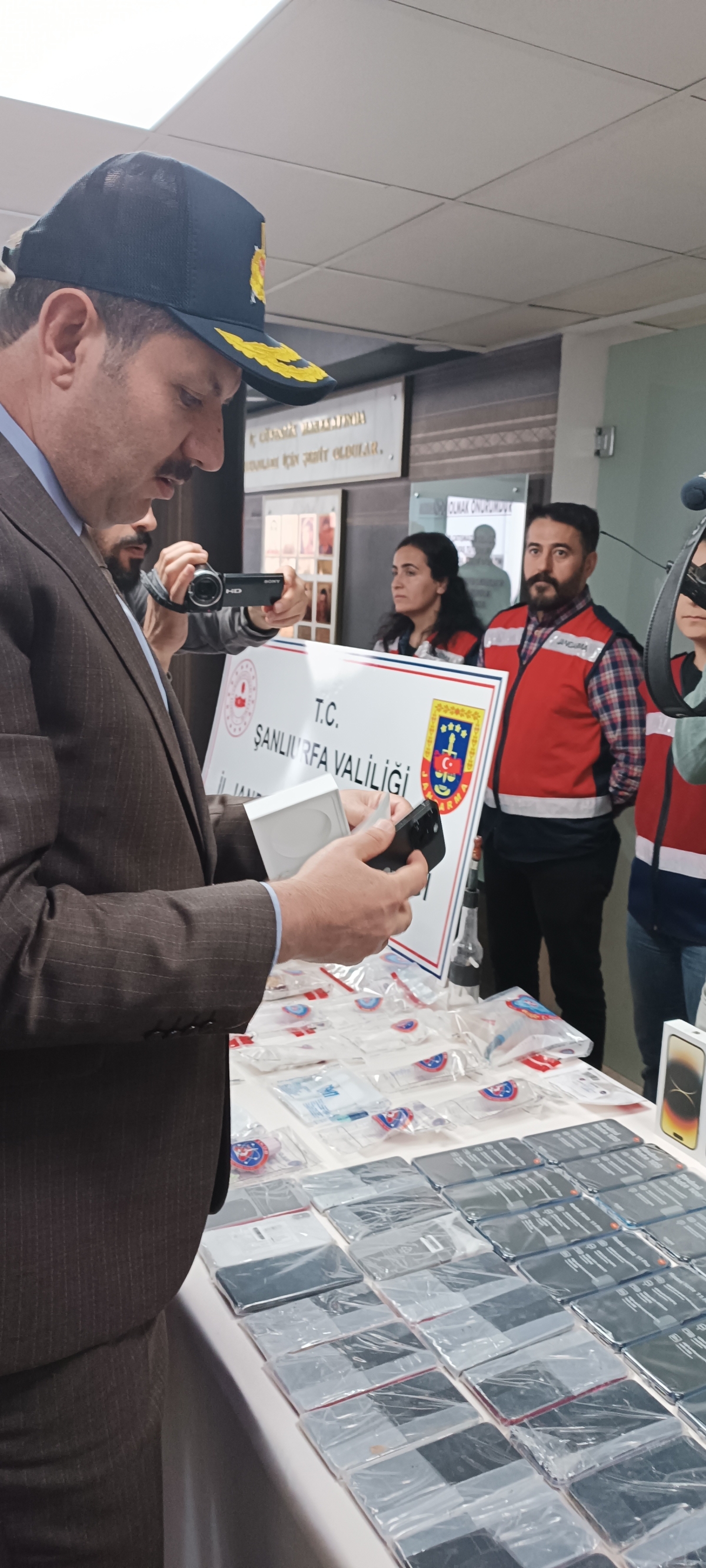 Şanlıurfa Jandarmasından Dev Operasyon: 100 Gözaltı