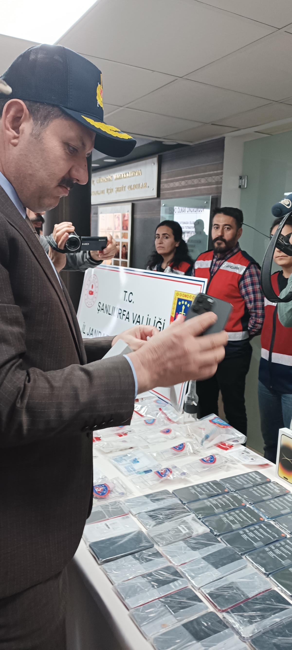 Şanlıurfa Jandarmasından Dev Operasyon: 100 Gözaltı
