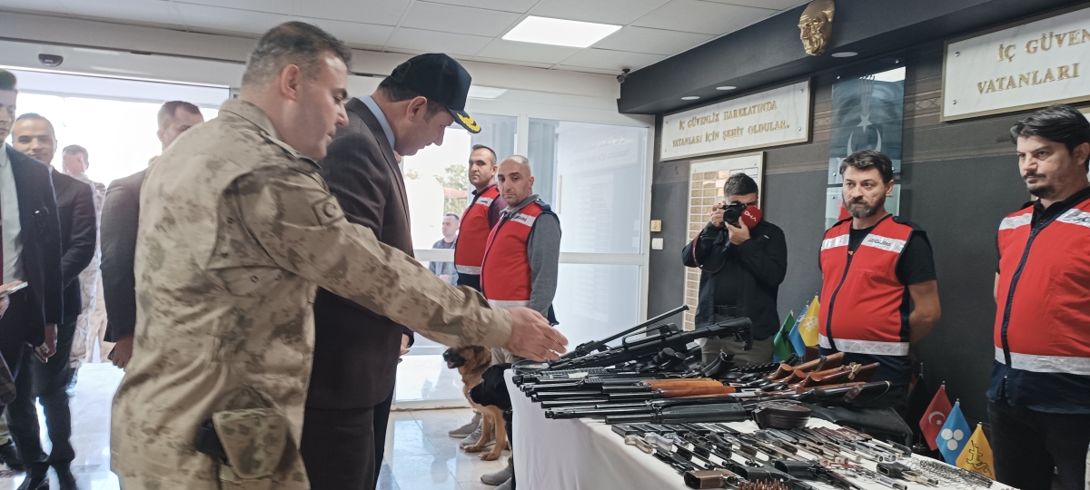 Şanlıurfa Jandarmasından Dev Operasyon: 100 Gözaltı
