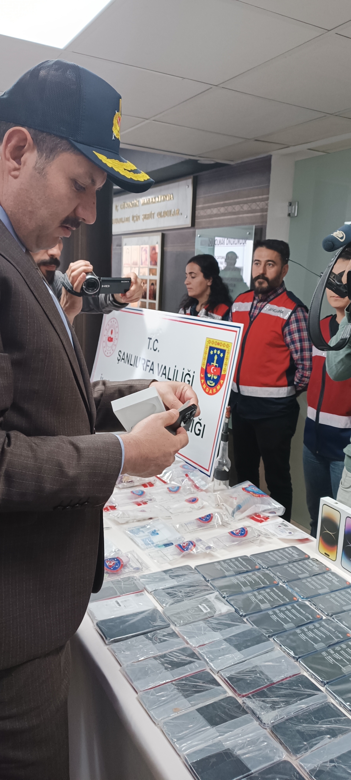 Şanlıurfa Jandarmasından Dev Operasyon: 100 Gözaltı
