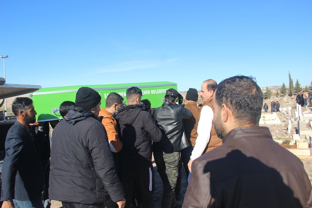Dün feci kazada ölenler son yolculuğuna uğurlanıyor