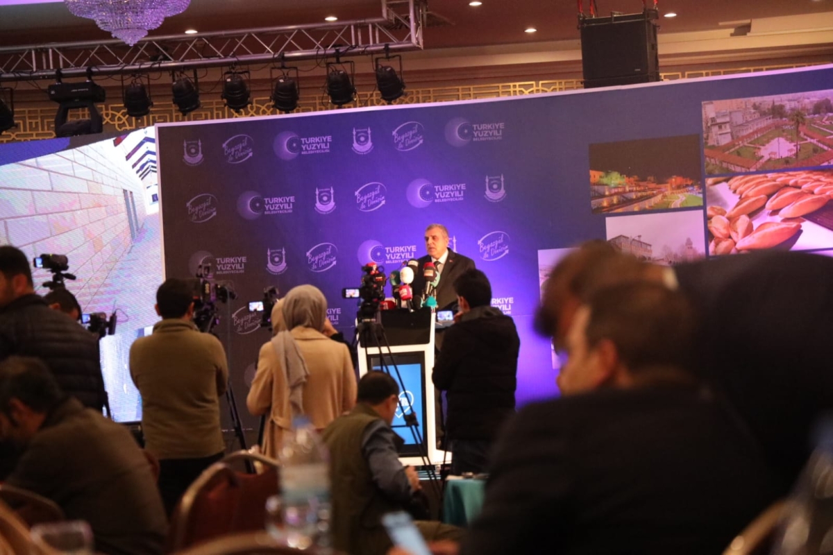 BAŞKAN BEYAZGÜL, “ŞANLIURFA’DA MEGA PROJELERLE DÖNÜŞÜM DEVAM EDECEK”