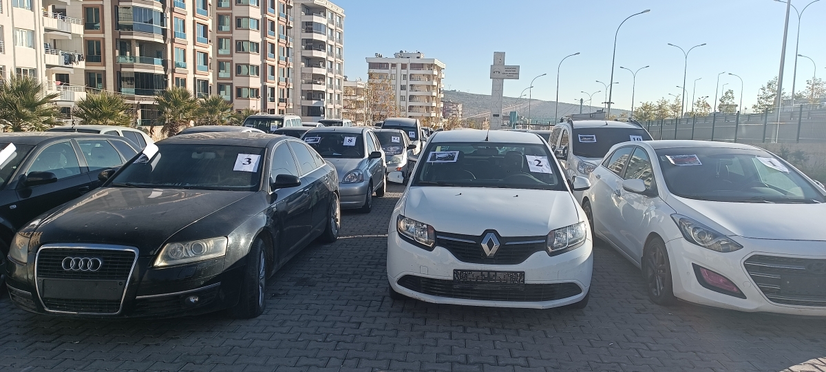 Şanlıurfa'da Dev Operasyon: 51 Araç Ele Geçirildi, 19 Gözaltı
