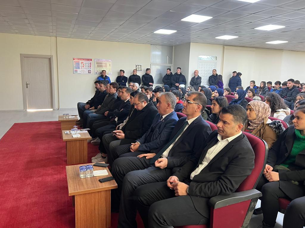 Suruç'ta Seminer