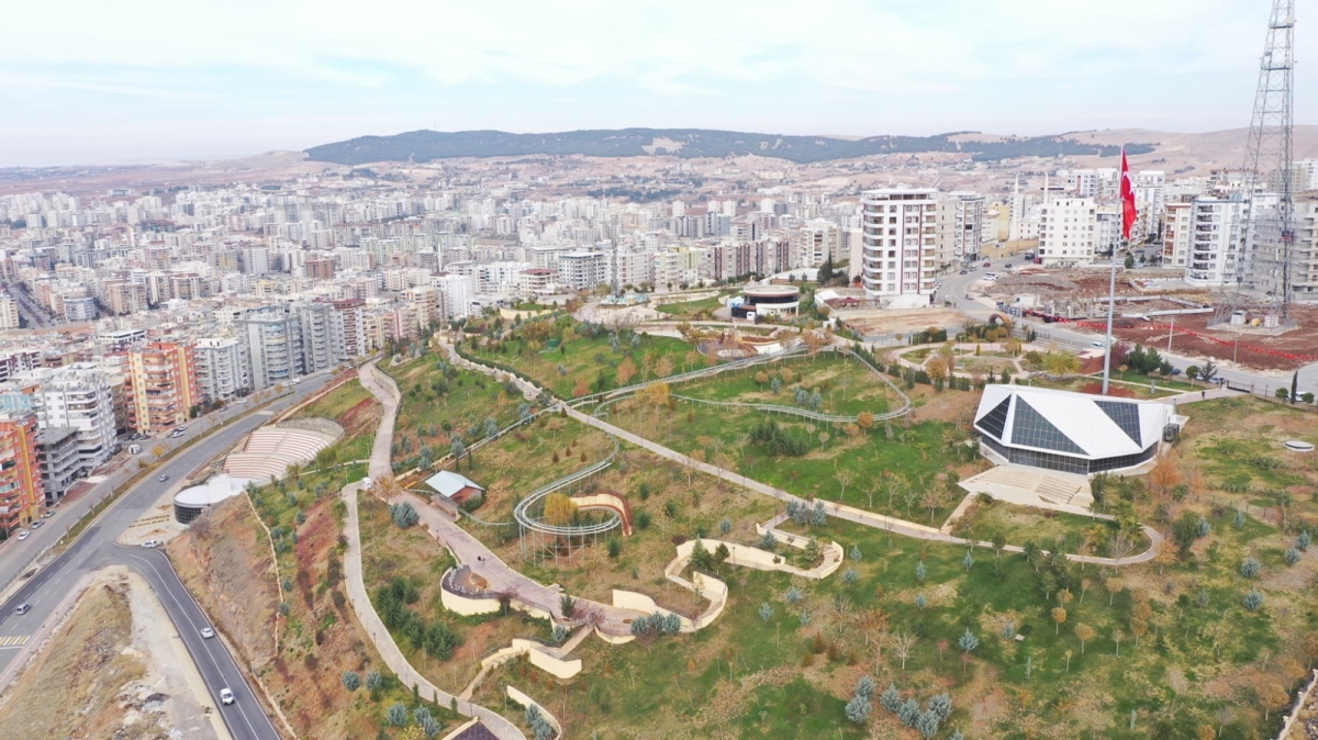 MODERN İLÇE KARAKÖPRÜ VATANDAŞLARIN GÖZDESİ OLDU