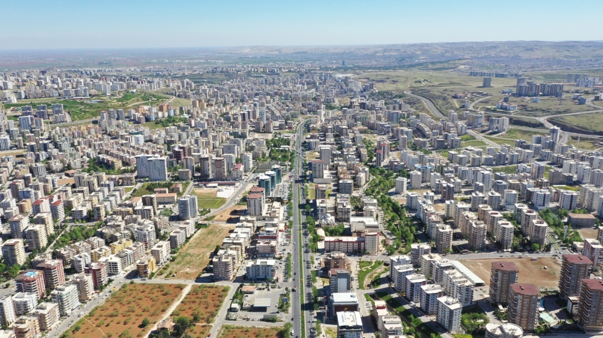 MODERN İLÇE KARAKÖPRÜ VATANDAŞLARIN GÖZDESİ OLDU