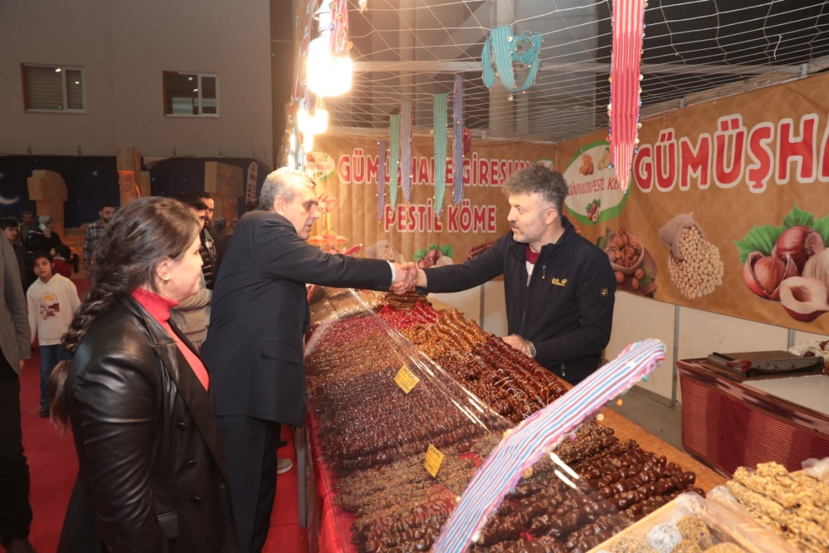 YÖRESEL ÜRÜNLER VE HEDİYELİK EŞYA FUARI SONA ERDİ