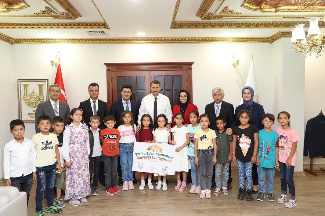 ŞANLIURFAMI TANIYORUM DÜNYAYA TANITIYORUM PROJESİ