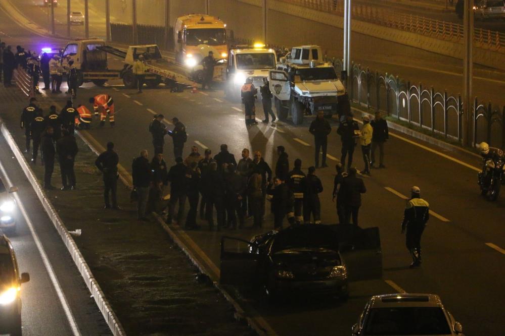 Diyarbakır’da feci kaza:1 şehit, 5 yaralı