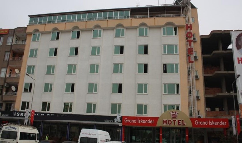 Deprem Adıyaman’da 6 oteli yıktı