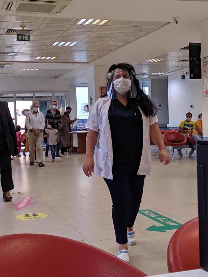 Şarkı yaptı ve gelirin tümünü deprem zedelere gönderecek