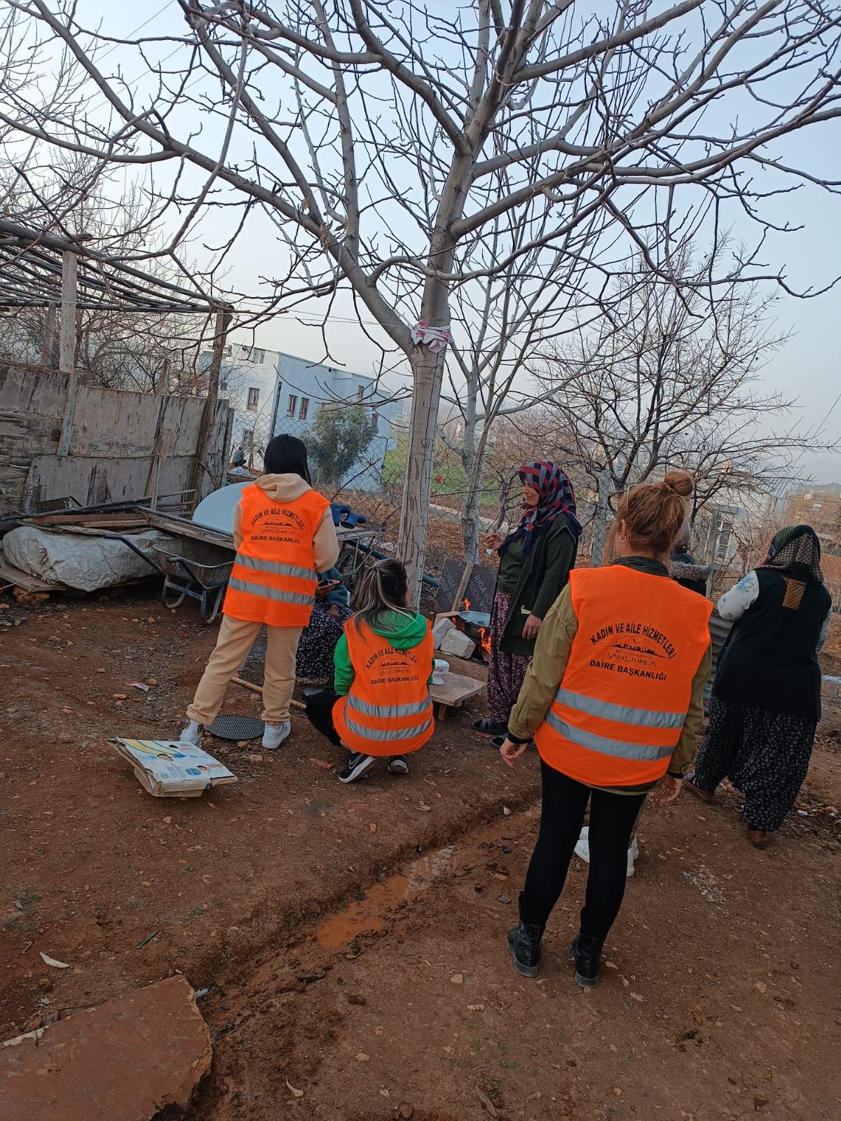 ŞANLIURFALI KADINLAR ÜRETTİKLERİ BEZ BEBEKLERİ ADIYAMAN’A GÖNDERDİ