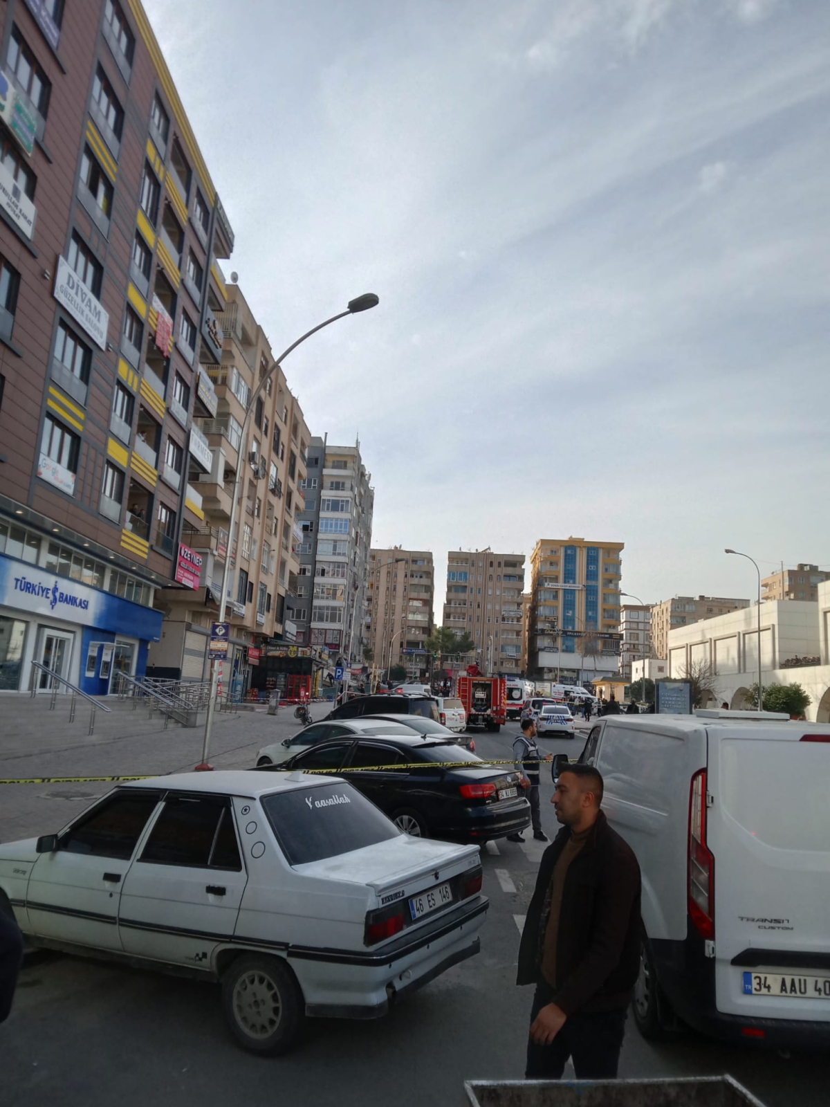 Urfa'daki 2500 Ağır Hasarlı Bina Acilen Yıkılmalı