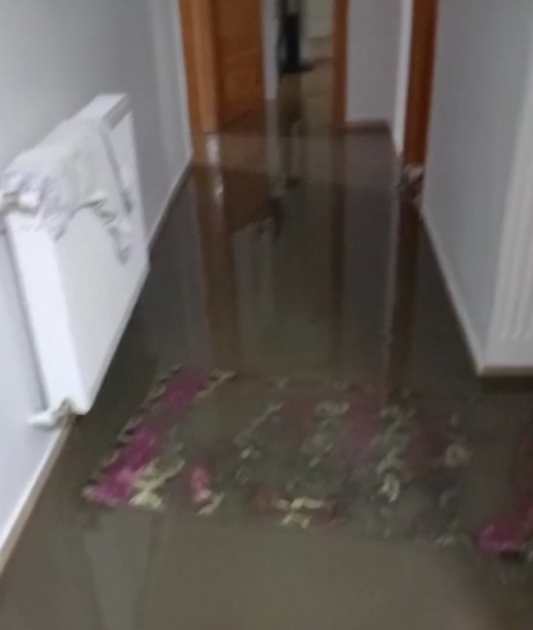 Siverek'te Sağanak Sonrası Evi Su Bastı