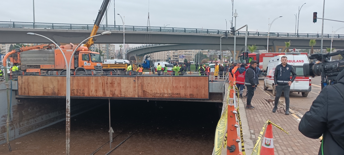 Şanlıurfa'da Sağanak Yağış Sonrası Çalışmalar Sürüyor