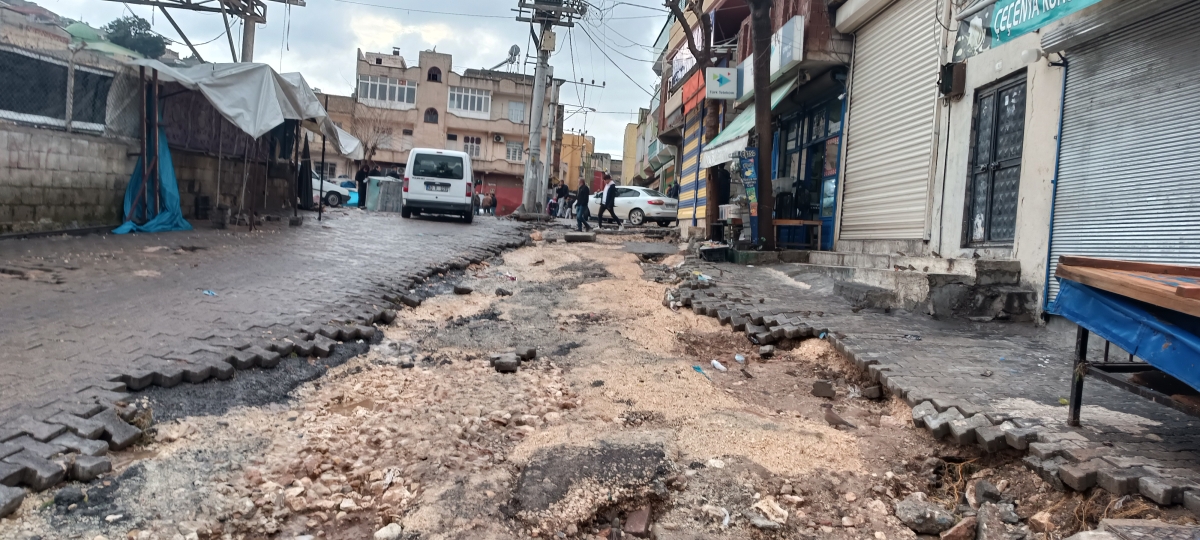 Şanlıurfa'da Sağanak Yağış Sonrası Çalışmalar Sürüyor