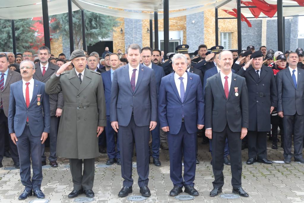 18 Mart Şehitleri Anma Günü ve Çanakkale Deniz Zaferi’nin 108. yıl dönümü, ilimizde düzenlenen törenle kutlandı.