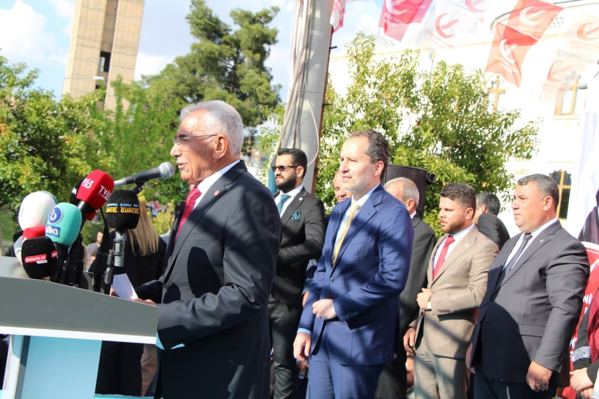 Türkiye'de ilk Miting Şanlıurfa'da gerçekleştirdi.
