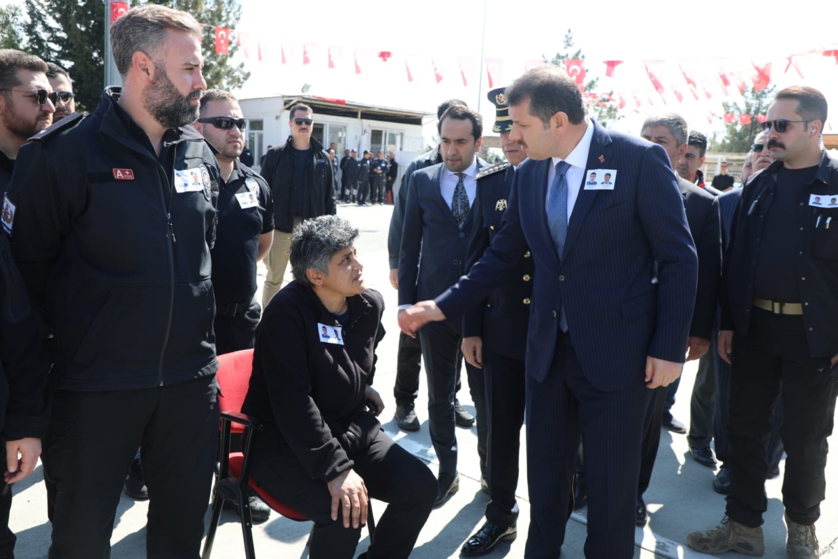 Şehit polisler melmeketlerine uğurlandı
