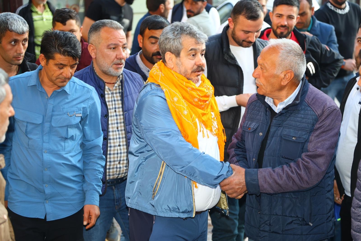 BUCAK, GÖNÜLLERE DOKUNMAYA DEVAM EDİYOR