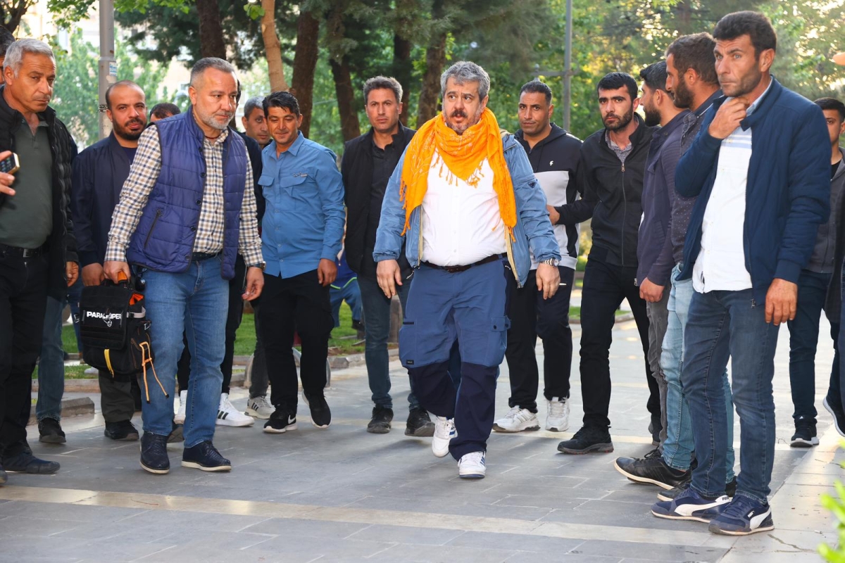 BUCAK, GÖNÜLLERE DOKUNMAYA DEVAM EDİYOR