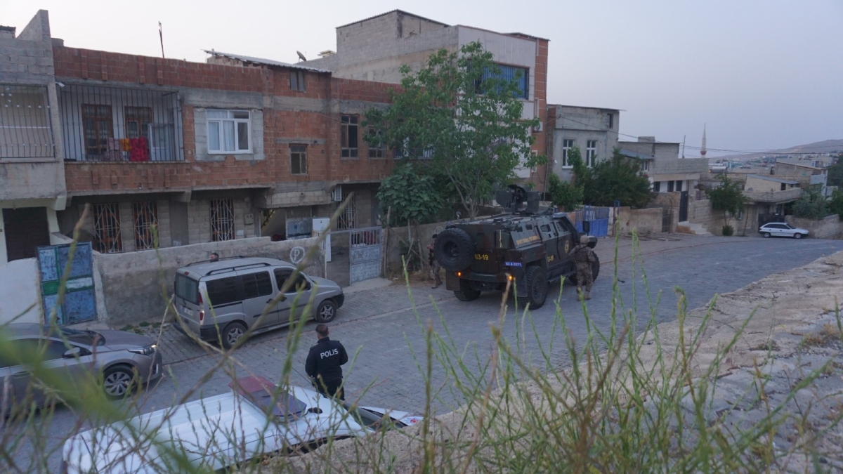 Şanlıurfa'da uyuşturucu operasyonu 101 gözaltı