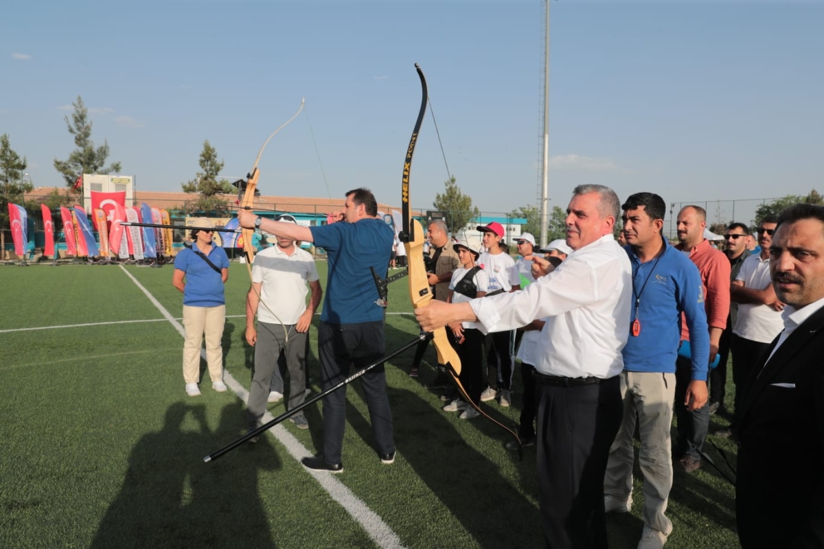 BAŞKAN BEYAZGÜL, “GENÇLERE YÖNELİK DESTEKLERİMİZ DEVAM EDECEK”