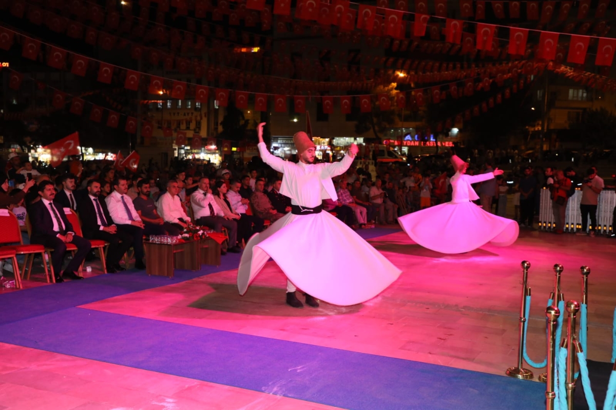 15 TEMMUZ DEMOKRASİ VE MİLLİ BİRLİK GÜNÜ ŞANLIURFA’DA COŞKUYLA KUTLANDI