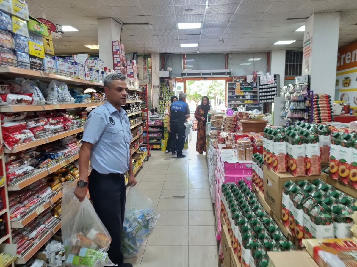 TARİHİ GEÇMİŞ ÜRÜNLER ZABITANIN DİKKATİNDEN KAÇMADI
