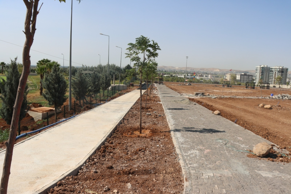 ŞANLIURFA BÜYÜKŞEHİR BELEDİYE’SİNDEN PARK ÇALIŞMASI