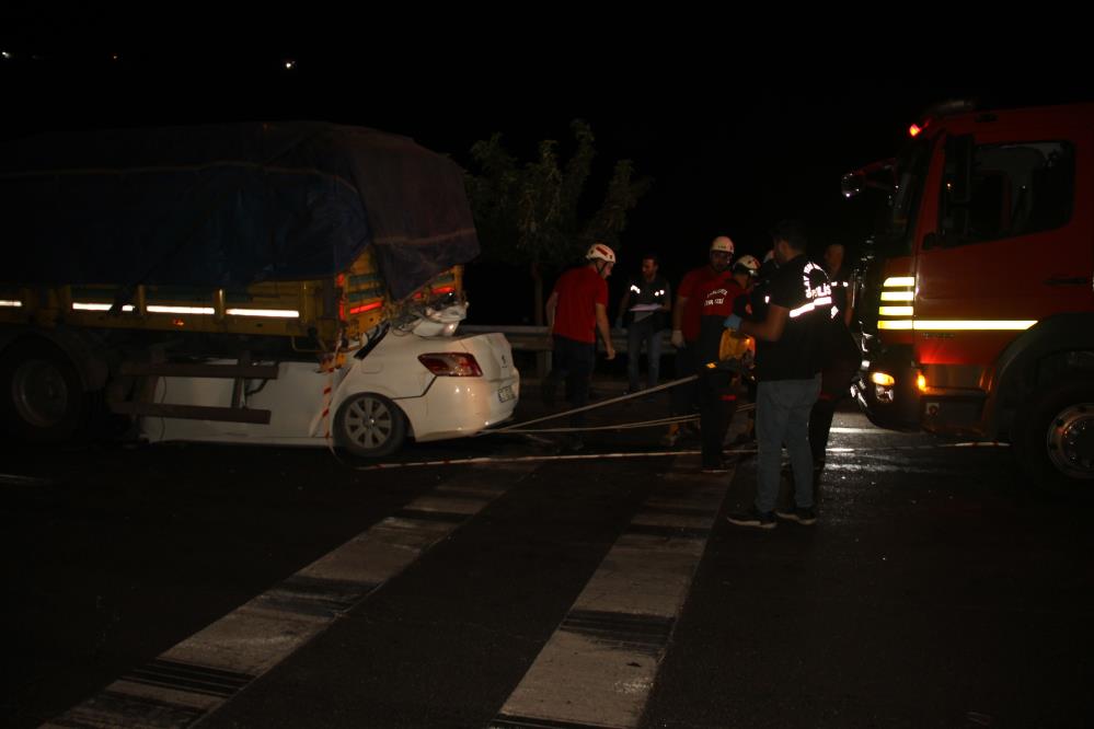 Şanlıurfa'da feci kaza 2 ölü