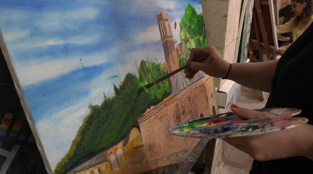 SANAT SOKAĞINDAKİ KURSLARA YOĞUN İLGİ