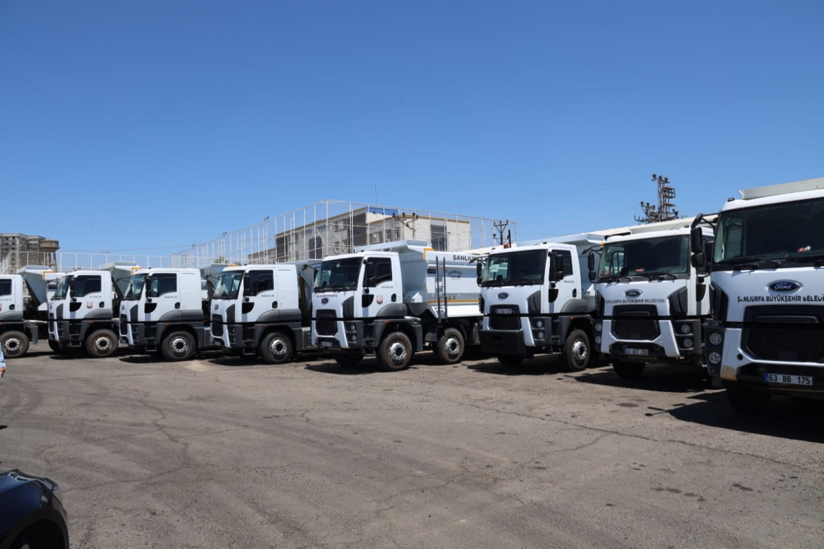 FİLOYA KATTIĞIMIZ YENİ ARAÇLARIMIZ ŞEHRİMİZE HAYIRLI OLSUN”