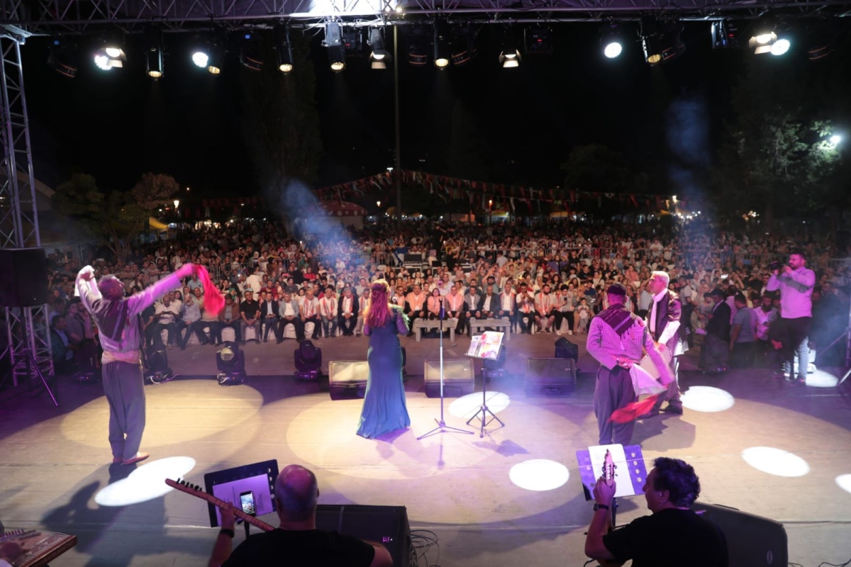 GAZİANTEP’TE ŞANLIURFA RÜZGÂRI ESTİ