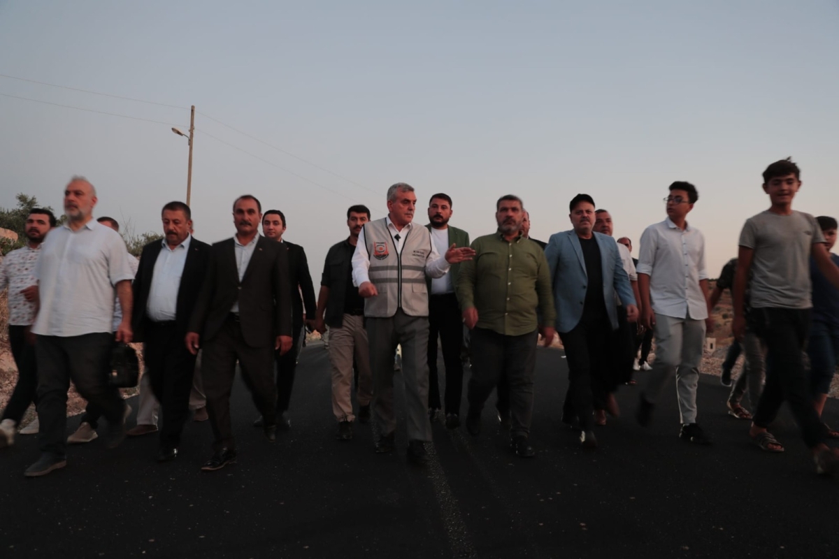 Başkan Beyazgül İle Kırsal Mahalleler Konforlu Yollara Kavuşuyor
