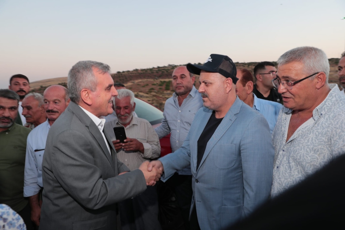 Başkan Beyazgül İle Kırsal Mahalleler Konforlu Yollara Kavuşuyor