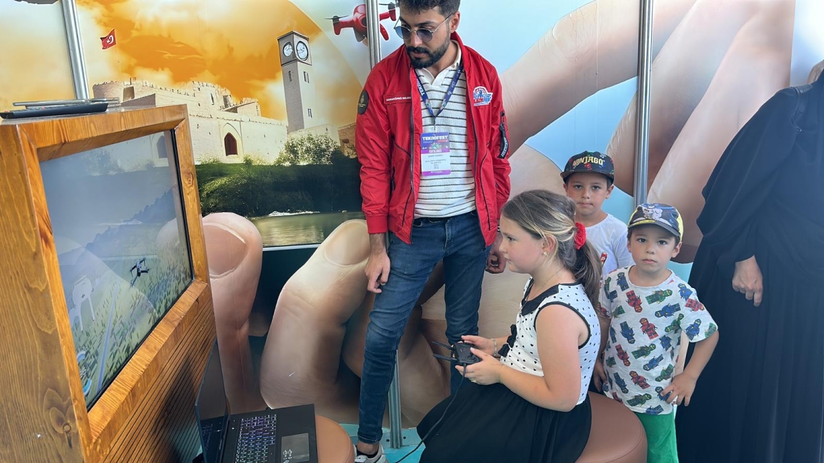 KARAKÖPRÜ BELEDİYESİ TEKNOFEST'TE YERİNİ ALDI