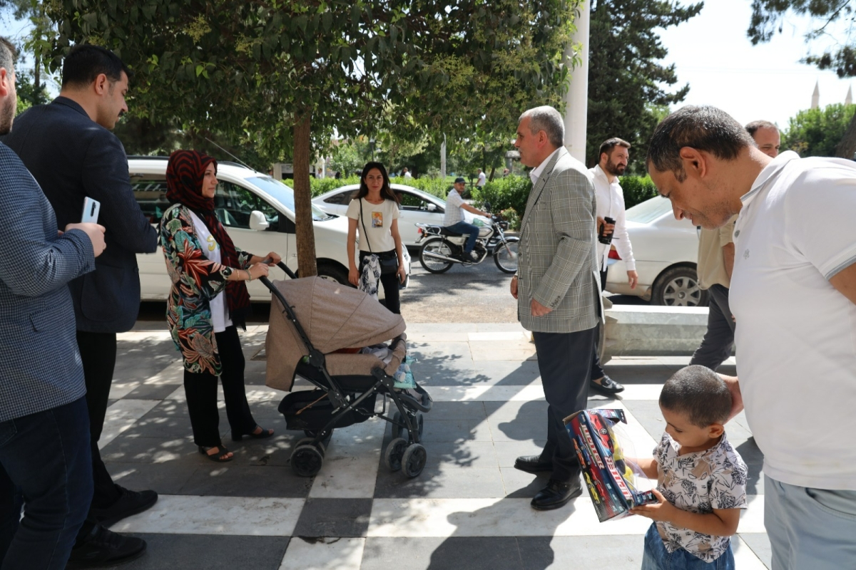 BAŞKAN BEYAZGÜL’DEN ESNAF ZİYARETİ