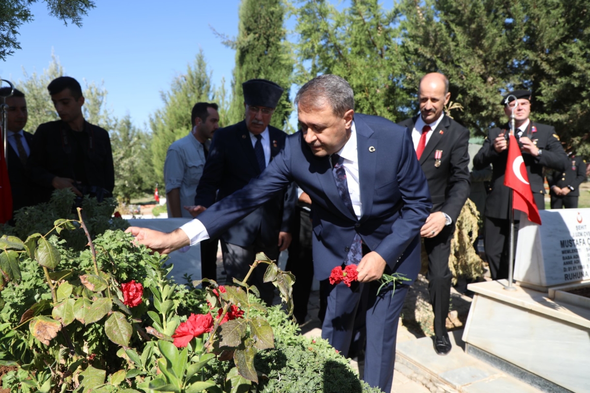 GAZİLER GÜNÜ COŞKUYLA KUTLANIYOR