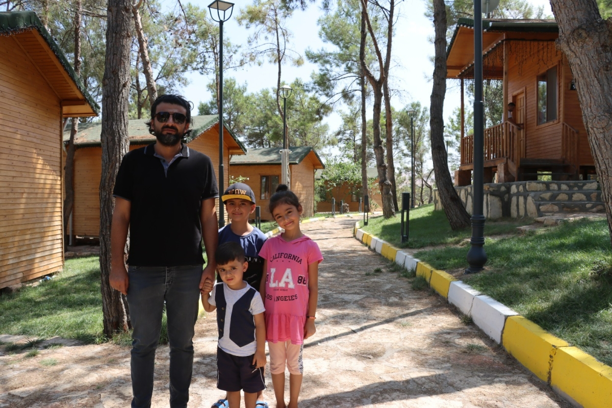 BUNGALOV EVLER MİSAFİRLERİNİ AĞIRLIYOR