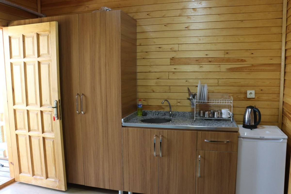 BUNGALOV EVLER MİSAFİRLERİNİ AĞIRLIYOR