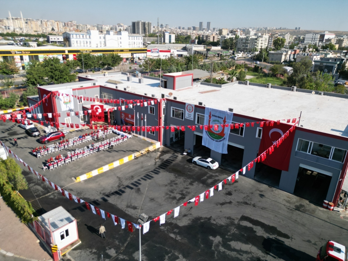 BAŞKAN BEYAZGÜL, “TÜM İTFAİYE ERLERİMİZLE İFTİHAR EDİYORUZ”