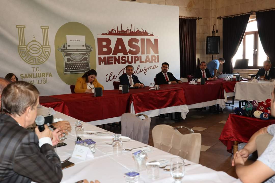 VALİ ŞILDAK BASIN MENSUPLARIYLA BULUŞTU