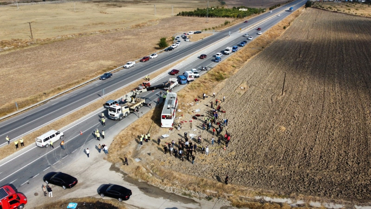 Amasya’da otobüs kazası: Çok sayıda yaralı var